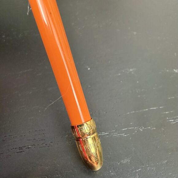 Louis Vuitton orange agenda ink pen. Used good condition!! - Picture 8 of 11